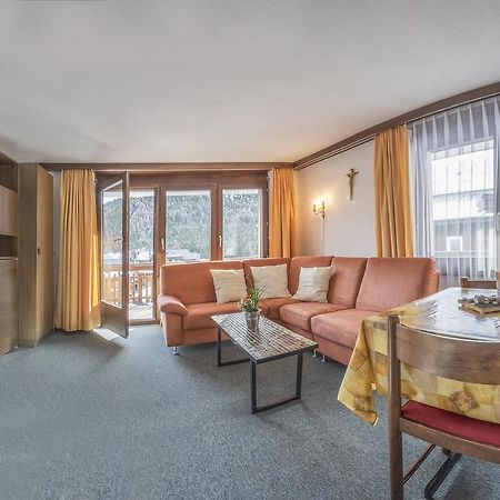 Apartments Bergrose Saas Fee الغرفة الصورة