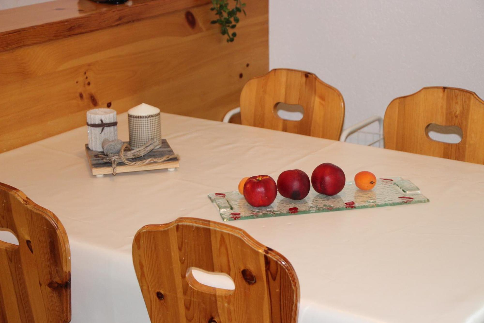 Apartments Bergrose Saas Fee الغرفة الصورة